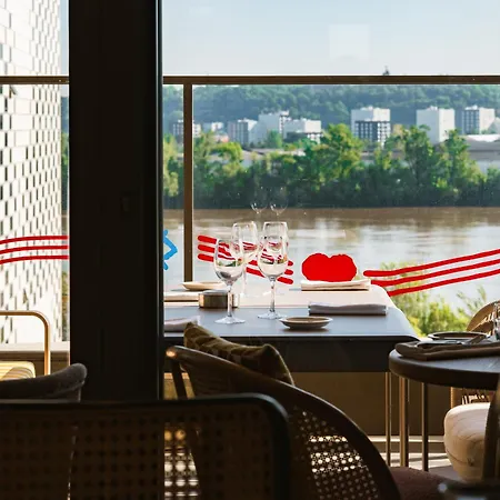 56 - Centre Gare Saint Jean 호텔 4*