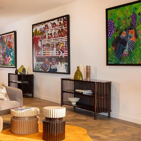Hotel 56 - Centre Gare Saint Jean 4*