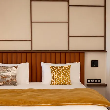 56 Hotel Bordeaux