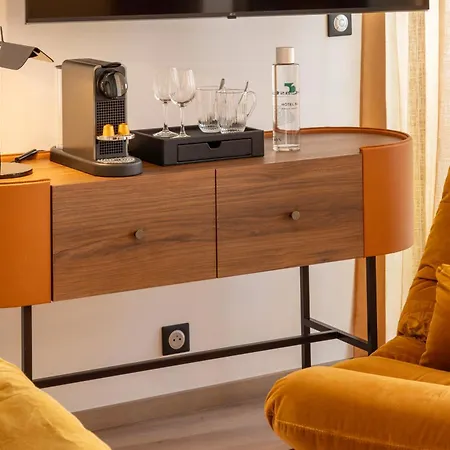 56 Hotel Bordeaux
